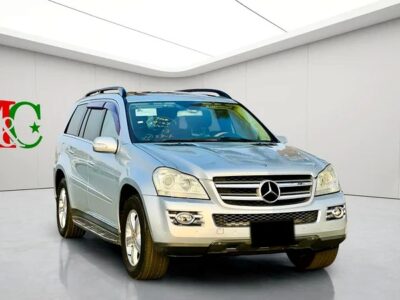 2007 Mercedes-Benz GL-Class GL 550 4Matic CLEAN CAR Silver Black