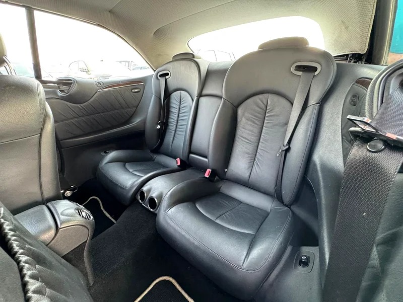 2007 Mercedes-Benz CLK-Class CLK 350 Neat & Clean Car Silver Black