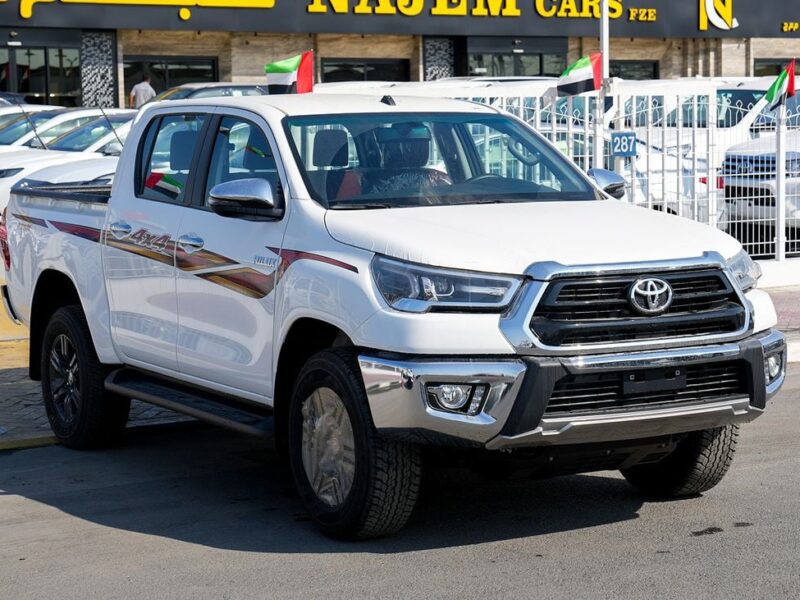 2025 Toyota Hilux GLX S 4 Cylinder Engine White Burgundy GCC