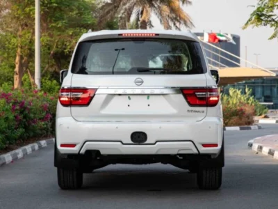2024 Nissan Patrol TITANIUM SE 3.8 litre GCC Spec 0KM White Tan