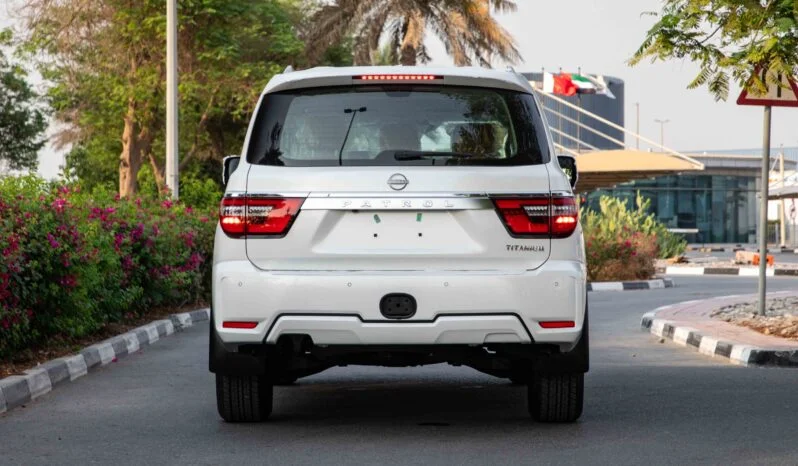 2024 Nissan Patrol TITANIUM SE 3.8 litre GCC Spec 0KM White Tan