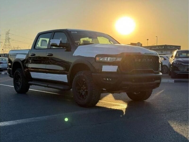 2025 RAM 1500 REBEL X 3.0 TWIN TURBO 4WD Black GCC Specs