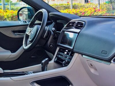 Jaguar F Pace SVR 5.0L Engine 2019 Jaguar F-Pace SVR Silver White