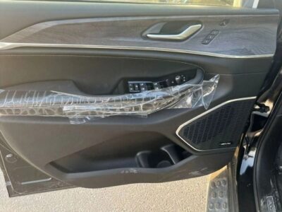 2024 Jeep Grand Cherokee Grand Cherokee Overland 3.6L Black GCC Specs