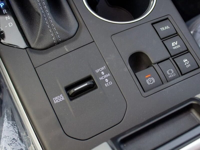 2025 Toyota Highlander 2.5L Hybrid GXR GLE AWD Black Grey