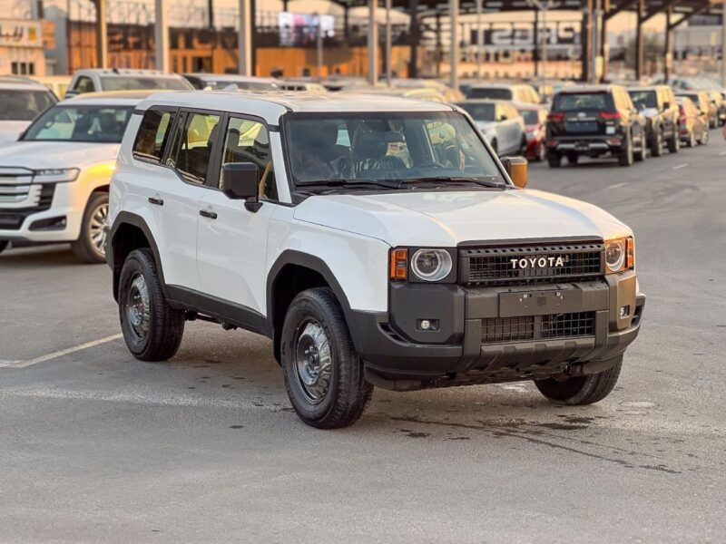 2025 Toyota Prado TOYOTA PRADO 2.4L UBRAN BASIC White Black