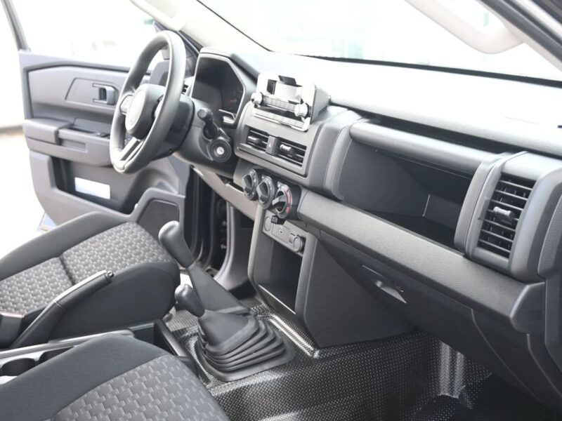 2026 Mitsubishi L200 MITSUBISHI L200 2.4L GL PETROL DCABIN 4X4 5M/T Black