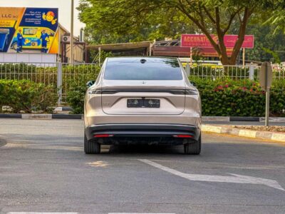 Nio EC7 2023 Used NIO EC7 Long Range 100 kWh Gold Red