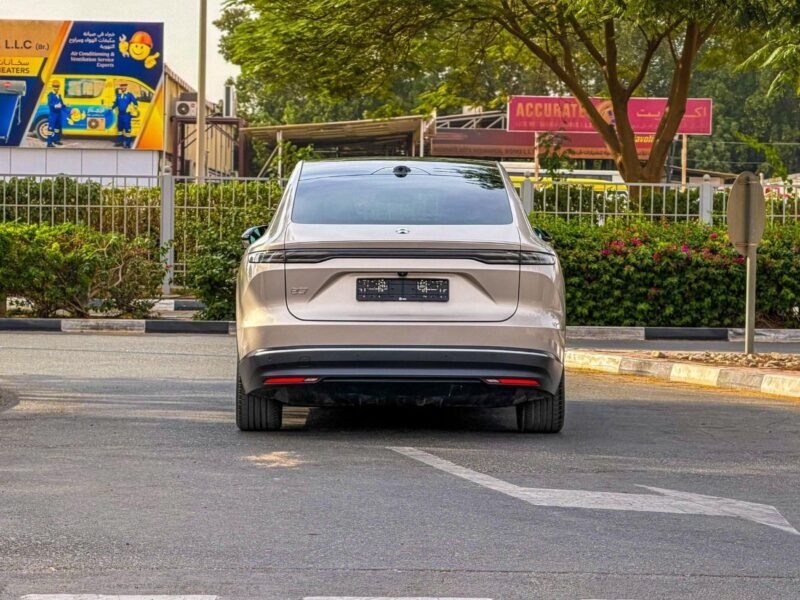 Nio EC7 2023 Used NIO EC7 Long Range 100 kWh Gold Red