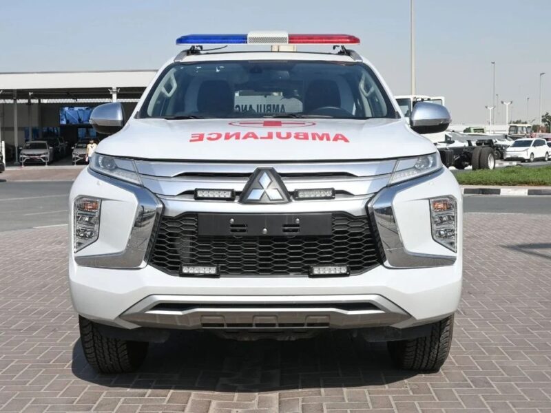 2023 Mitsubishi Pajero MITSUBISHI PAJERO SPORT 2.5L AMBULANCE 4WD A/T White Black