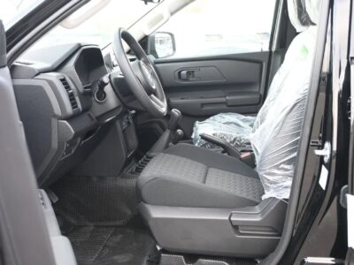 2026 Mitsubishi L200 MITSUBISHI L200 2.4L GL PETROL DCABIN 4X4 5M/T Black