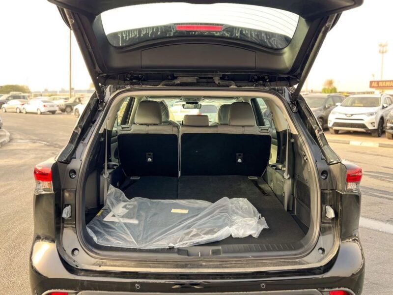 2025 Toyota Highlander 2.5L Hybrid GXR GLE AWD Black Grey