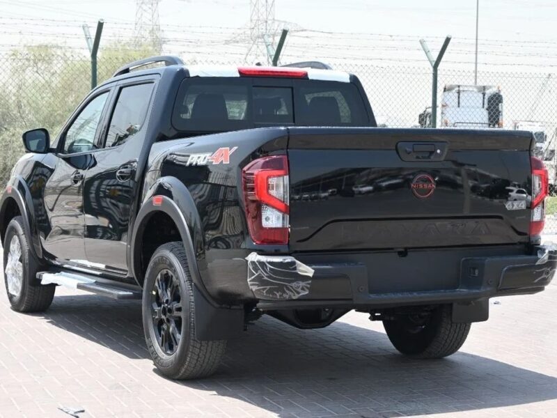 2025 Nissan Navara NISSAN NAVARA 2.5L DIESEL PRO4X 4X4 BLACK DC