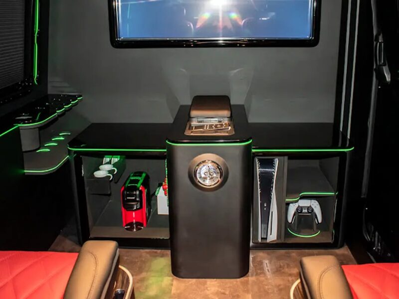 2025 Toyota Hiace GLS VIP Van 4 Cylinder Engine GCC Specs Black Red