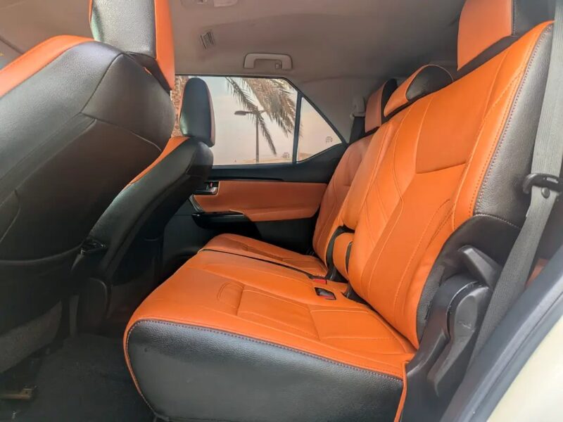 2022 Toyota Fortuner EXR 4X4 V4 2.7L GCC IN EXCELLENT CONDITION White Brown