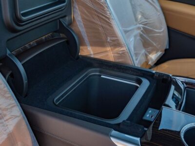 Cadillac Escalade 2025 Cadillac Escalade Premium Luxury 6.2L V8 AT Petrol Green Tan