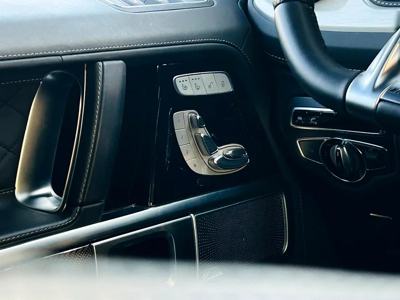 2021 Mercedes-Benz G-Class G 63 AMG Neat and Clean Car White Black