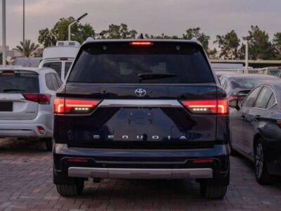 Toyota Sequoia 2025 Toyota Sequoia Capstone 3.5L AT Hybrid Blue Beige