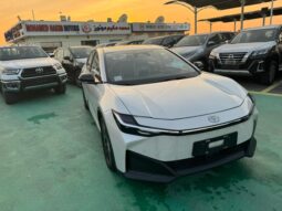 2023 Toyota BZ4X Pure Electric Vehicle 560 Km White Grey