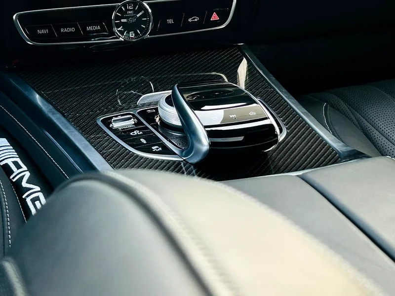 2021 Mercedes-Benz G-Class G 63 AMG Neat and Clean Car White Black