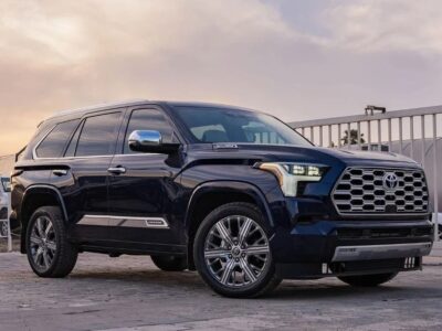 Toyota Sequoia 2025 Toyota Sequoia Capstone 3.5L AT Hybrid Blue Beige