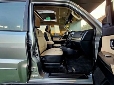 2022 Mitsubishi Pajero GLX 3.0L V6 Engine 4WD Grey Beige GCC Specs