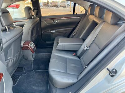 2008 Mercedes-Benz S 500 5.5 Litre 8 Cylinder Engine Silver Black