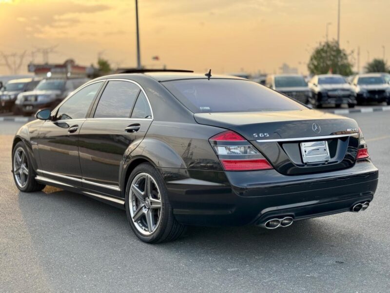 2008 Mercedes-Benz S 65 AMG 6.0 liters V12 Engine Black