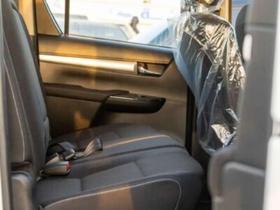 2025 Toyota Hilux SR5 2.4L DIESEL Jordan Specs White Burgundy