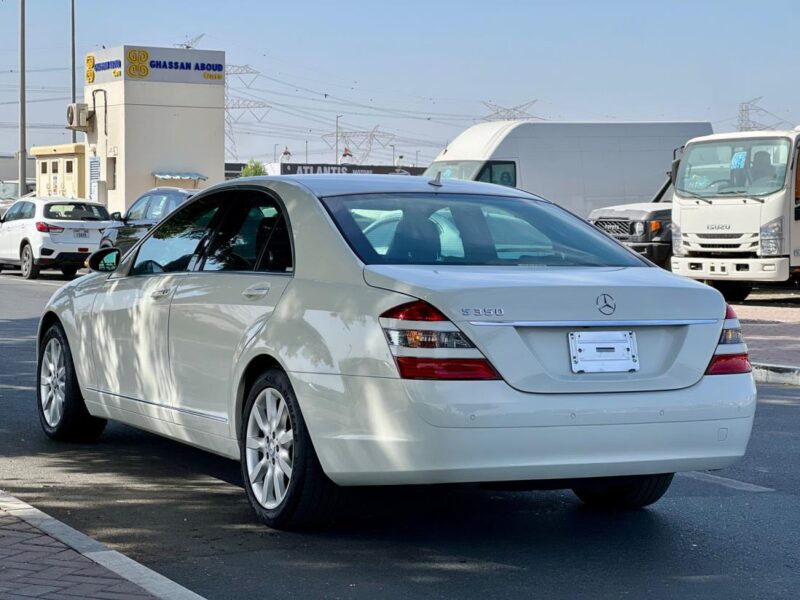 2008 Mercedes-Benz S 350 3.5 liters V6 Engine White Black