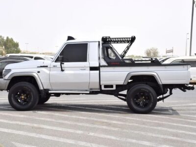 2016 Toyota Land Cruiser Pick Up PICKUP DLX 4.5L RHD Silver Grey