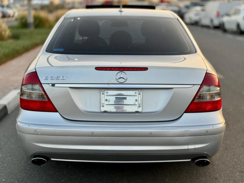 2008 Mercedes-Benz E 350 3.5 Liters V6 Engine Silver Black