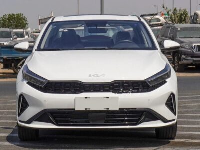 2024 Kia K3 Kia K3 Automatic 4 Cylinder Engine White Black