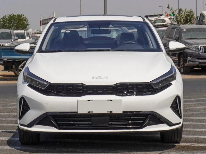 2024 Kia K3 Kia K3 Automatic 4 Cylinder Engine White Black