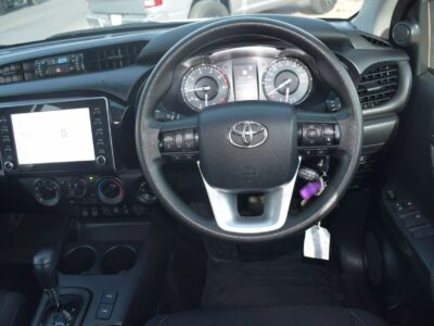 2022 Toyota Hilux S GLX Limited 2.8 litre 4 Cylinder AT RHD White Black