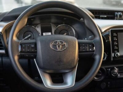 2025 Toyota Hilux SR5 2.4L DIESEL Jordan Specs White Burgundy