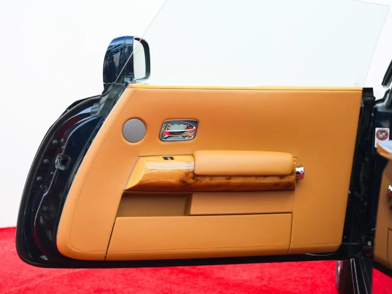 2015 Rolls-Royce Phantom Drophead 6.8L Rolls Royce Drophead Blue Tan