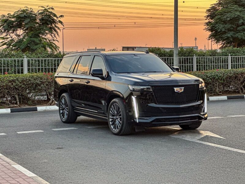Cadillac Escalade Sport Platinum 6.2L 4WD 2023 Cadillac Escalade Black