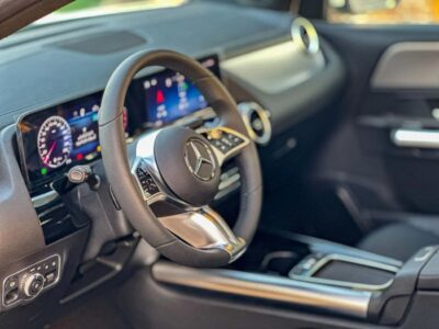 Mercedes-Benz GLA 200 2025 New Mercedes-Benz GLA 200 1.3L Turbo White