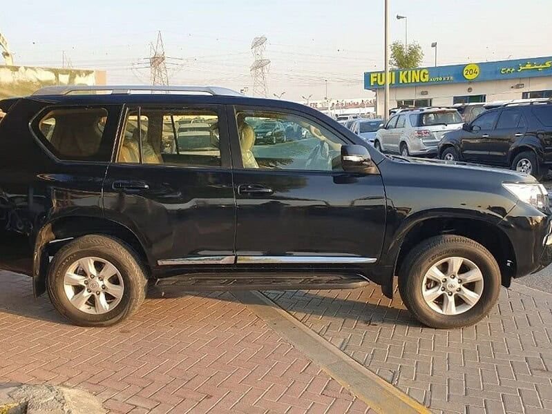 Toyota Prado 2.7 TXL PETROL 4 CYLINDER 2014 MODIFIED 23 Black Beige