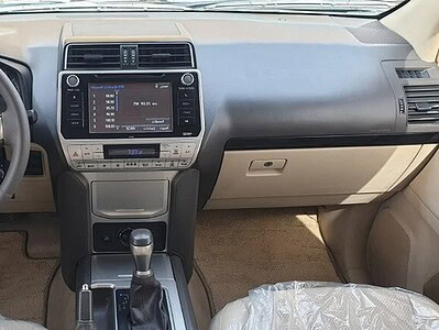 2021 Toyota Prado 2.7L 4WD PETROL FULL OPTION Black Beige