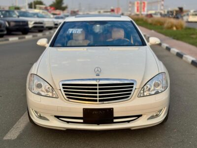 2007 Mercedes-Benz S 550 5.5-liter 8 Cylinder V8 Engine White Beige