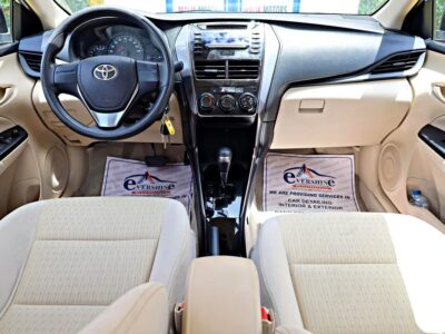 2022 Toyota Yaris S 1.5L ENGINE Clean Title Perfect Condition Silver Beige