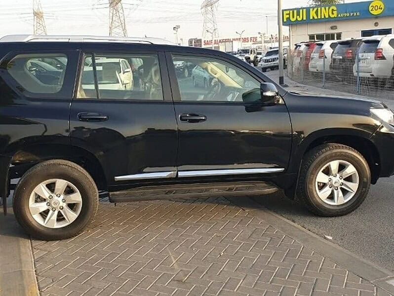 2023 Toyota Prado 2.7L 4WD PETROL Black Beige GCC Specs