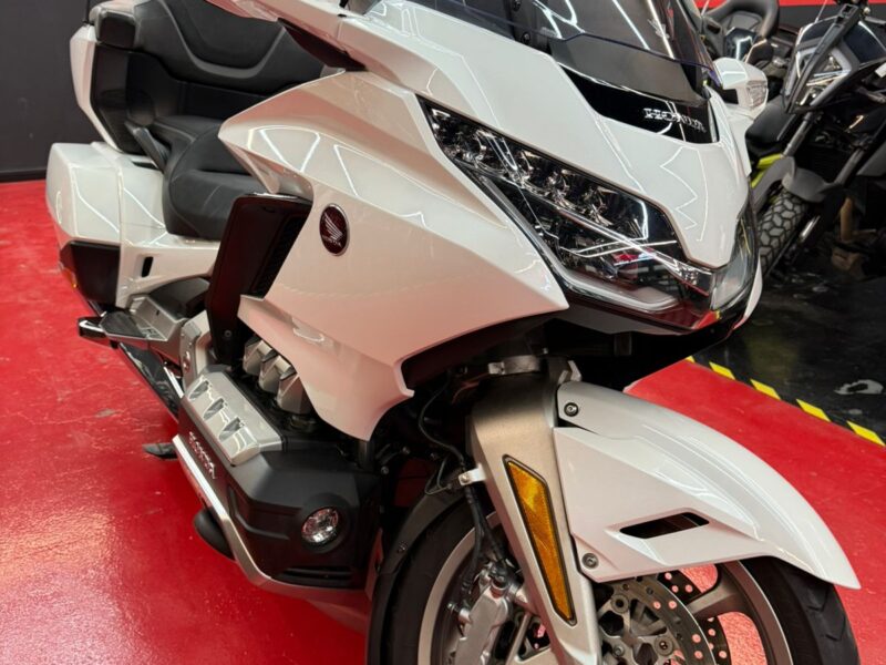 Honda Goldwing 2022 DCT Clean Title