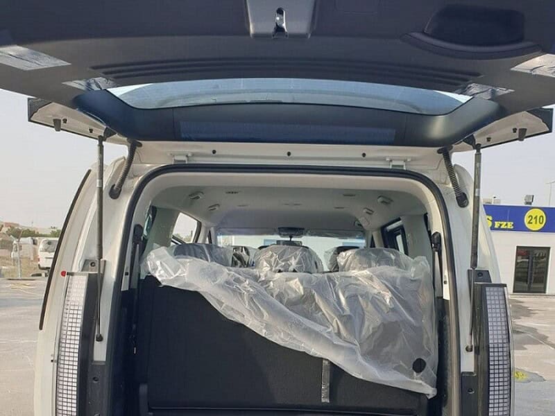 2024 Hyundai Staria 3.5 litre V6 Engine PETROL White Grey