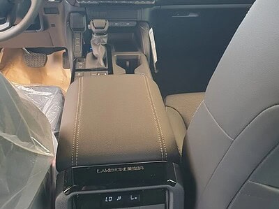 2024 Toyota Prado 2.7 litre 4 Cylinder Engine PETROL BLACK