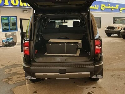 2024 Toyota Prado 2.7 litre 4 Cylinder Engine PETROL BLACK