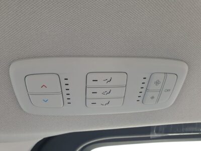 2024 Hyundai Staria 3.5 litre V6 Engine PETROL White Grey