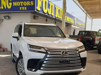 2024 Lexus LX 600 VIP EDITION 6 Cylinder Engine White Black